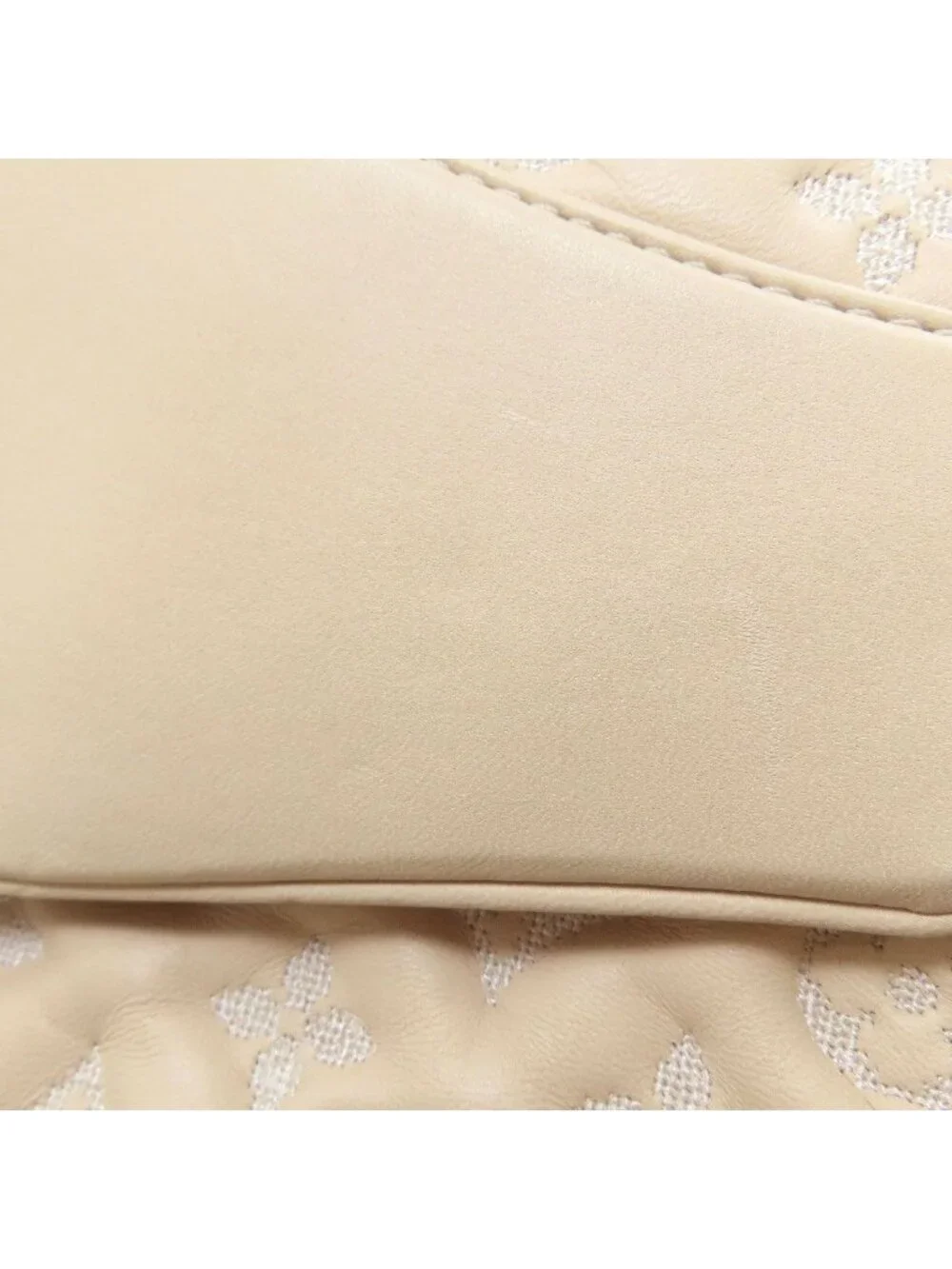 Louis Vuitton Pochette Monogram Chain Shoulder Bag Calfskin